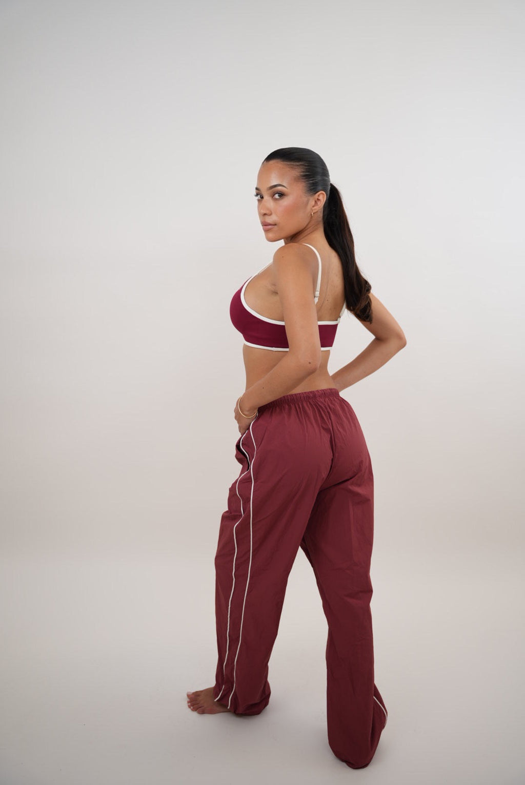 COMFORTABLE RELAXED FIT NYLON PANTS
